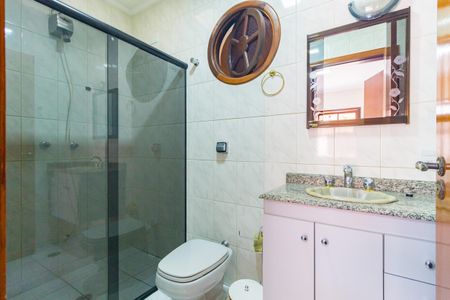 Casa para alugar com 195m², 4 quartos e 3 vagas Casa para alugar com 195m², 4 quartos e 3 vagasBanheiro - Suíte 2