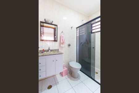 Casa para alugar com 195m², 4 quartos e 3 vagas Casa para alugar com 195m², 4 quartos e 3 vagasBanheiro - Suíte 3