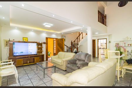 Sala de Estar de casa para alugar com 4 quartos, 195m² em Cambuci, São Paulo