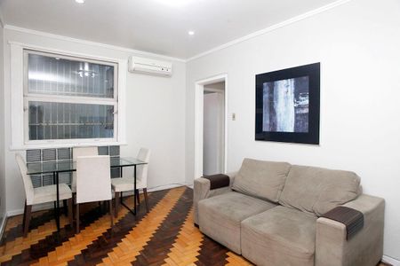 Sala de kitnet/studio à venda com 2 quartos, 48m² em Centro Histórico, Porto Alegre