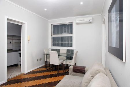 Sala de kitnet/studio à venda com 2 quartos, 48m² em Centro Histórico, Porto Alegre