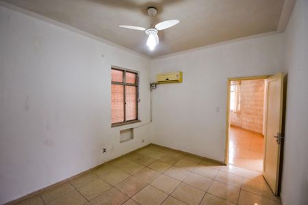 Apartamento para alugar com 90m², 2 quartos e sem vagaQuarto 1
