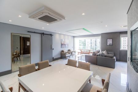 Apartamento para alugar com 130m², 2 quartos e 2 vagasSala