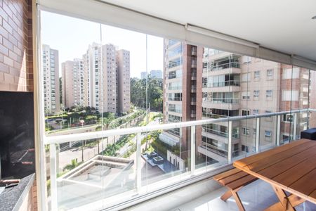 Varanda da Sala de apartamento para alugar com 2 quartos, 130m² em Centro Empresarial Tamboré, Santana de Parnaíba