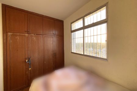 Apartamento para alugar com 96m², 3 quartos e 2 vagas Apartamento para alugar com 96m², 3 quartos e 2 vagasQuarto 2