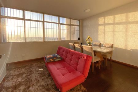 Apartamento para alugar com 96m², 3 quartos e 2 vagas Apartamento para alugar com 96m², 3 quartos e 2 vagasSala