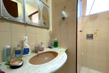 Apartamento para alugar com 96m², 3 quartos e 2 vagas Apartamento para alugar com 96m², 3 quartos e 2 vagasBanheiro Social