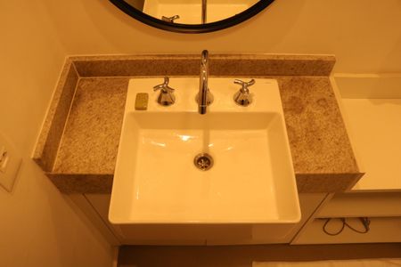 Apartamento à venda com 28m², 1 quarto e sem vagaBanheiro