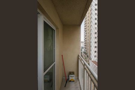 Apartamento para alugar com 40m², 2 quartos e sem vaga Apartamento para alugar com 40m², 2 quartos e sem vagaVaranda