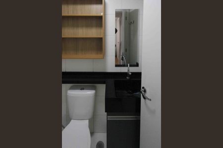 Apartamento para alugar com 40m², 2 quartos e sem vaga Apartamento para alugar com 40m², 2 quartos e sem vagaBanheiro
