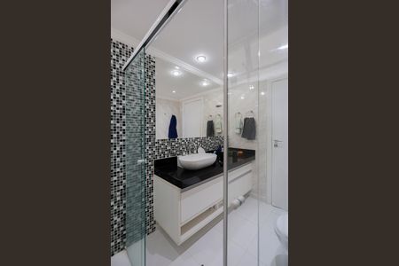 Apartamento à venda com 130m², 3 quartos e 2 vagasBanheiro social