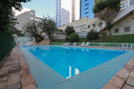 Apartamento à venda com 130m², 3 quartos e 2 vagasÁrea comum - Piscina