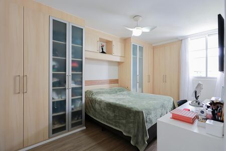 Apartamento à venda com 130m², 3 quartos e 2 vagasSuíte