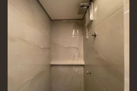 Apartamento à venda com 33m², 2 quartos e sem vagaBanheiro