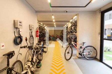 Apartamento à venda com 33m², 2 quartos e sem vagaÁrea comum