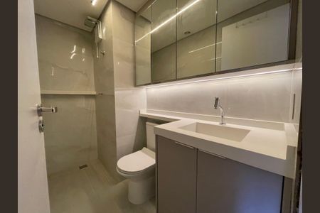 Apartamento à venda com 33m², 2 quartos e sem vagaBanheiro