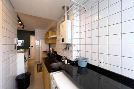 Apartamento à venda com 68m², 2 quartos e 1 vagaÁrea de serviço