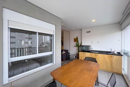 Apartamento à venda com 68m², 2 quartos e 1 vagaVaranda