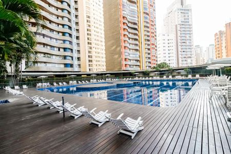 Apartamento à venda com 220m², 4 quartos e 2 vagasÁrea comum