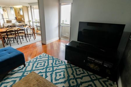 Apartamento à venda com 220m², 4 quartos e 2 vagasSala - TV