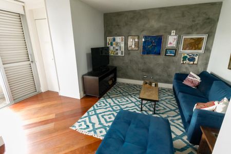 Apartamento à venda com 220m², 4 quartos e 2 vagasSala - TV