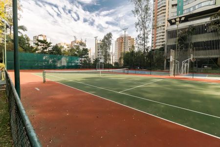 Apartamento à venda com 220m², 4 quartos e 2 vagasQuadra Esportiva - tenis
