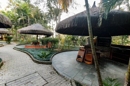 Apartamento à venda com 220m², 4 quartos e 2 vagasÁrea comum - Churrasqueiras