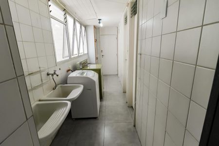 Apartamento à venda com 220m², 4 quartos e 2 vagasÁrea de Serviço