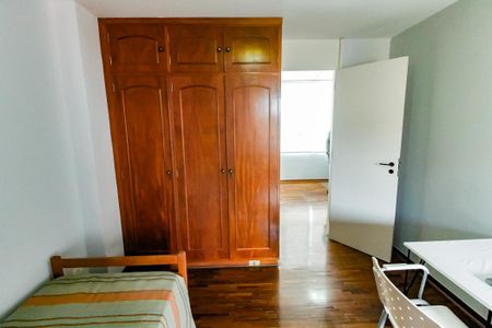 Apartamento à venda com 220m², 4 quartos e 2 vagasSuíte 1