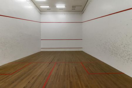 Apartamento à venda com 220m², 4 quartos e 2 vagasQuadra Esportiva - Squash