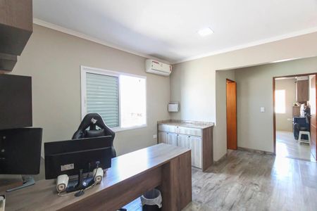 Casa à venda com 180m², 6 quartos e 3 vagas Casa à venda com 180m², 6 quartos e 3 vagasSuíte 4