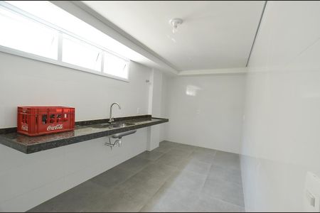 Apartamento à venda com 212m², 4 quartos e 4 vagasÁrea comum - Salão de festas