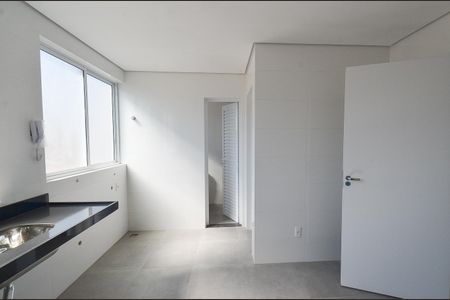 Apartamento à venda com 212m², 4 quartos e 4 vagasCozinha