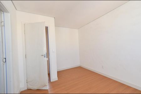 Apartamento à venda com 212m², 4 quartos e 4 vagasSuíte 4