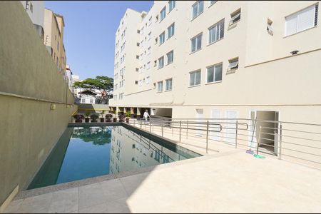 Apartamento à venda com 212m², 4 quartos e 4 vagasÁrea comum - Piscina