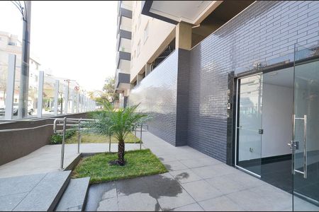 Apartamento à venda com 212m², 4 quartos e 4 vagasEntrada