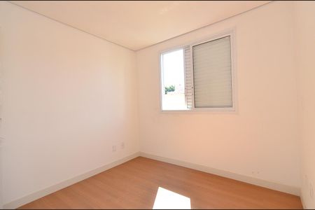 Apartamento à venda com 212m², 4 quartos e 4 vagasQuarto 3