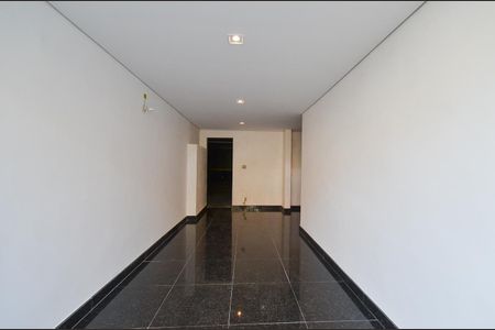 Apartamento à venda com 212m², 4 quartos e 4 vagasHall de entrada