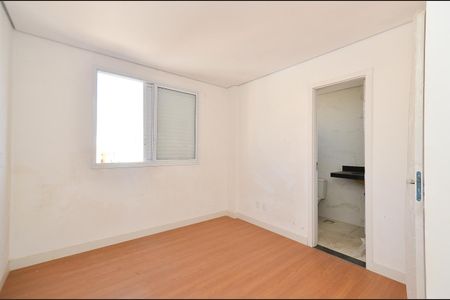 Apartamento à venda com 212m², 4 quartos e 4 vagasSuíte 4