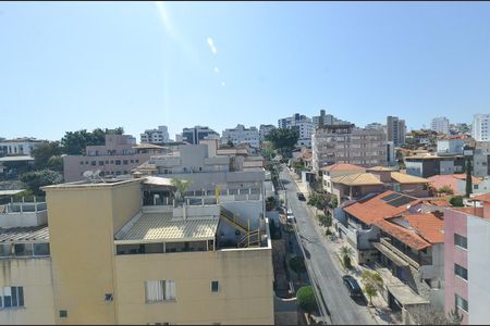 Apartamento à venda com 212m², 4 quartos e 4 vagasVista Cobertura