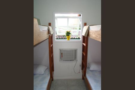 Casa para alugar com 610m², 5 quartos e 5 vagas Casa para alugar com 610m², 5 quartos e 5 vagasQuarto 4