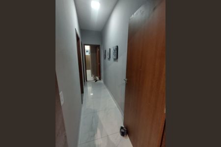 Corredor de casa à venda com 2 quartos, 179m² em Jardim Imperial, Lagoa Santa