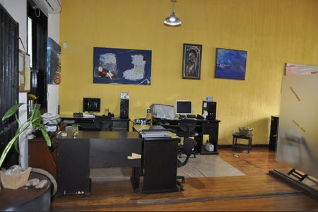 Casa à venda com 115m², 1 quarto e 1 vagaSala