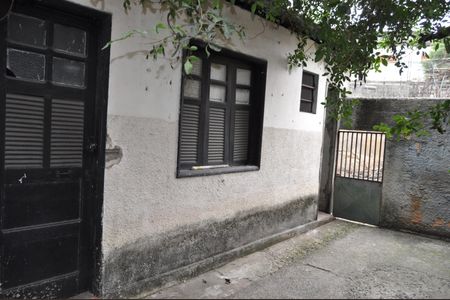 Casa à venda com 115m², 1 quarto e 1 vagaQuintal