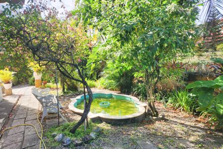 Casa para alugar com 380m², 5 quartos e 1 vagaQuintal