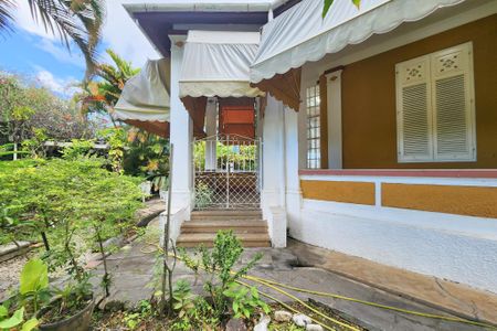 Casa para alugar com 380m², 5 quartos e 1 vagaQuintal