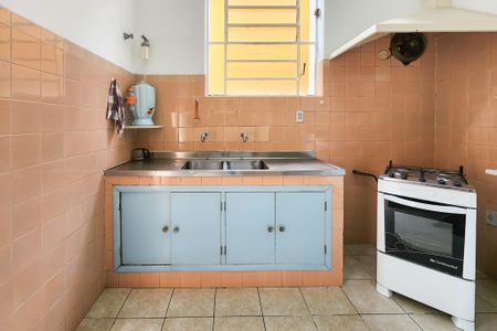 Casa para alugar com 380m², 5 quartos e 1 vagaCozinha