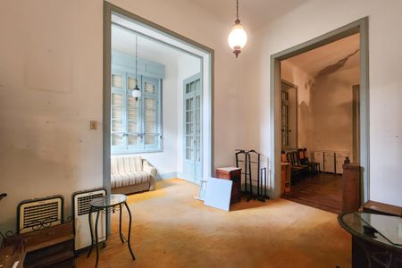 Casa para alugar com 380m², 5 quartos e 1 vagaSala