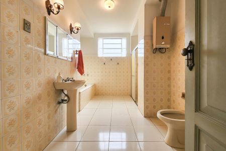 Casa para alugar com 380m², 5 quartos e 1 vagaBanheiro 1