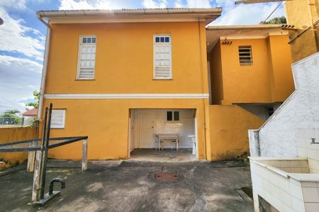 Casa para alugar com 380m², 5 quartos e 1 vagaCasa anexa